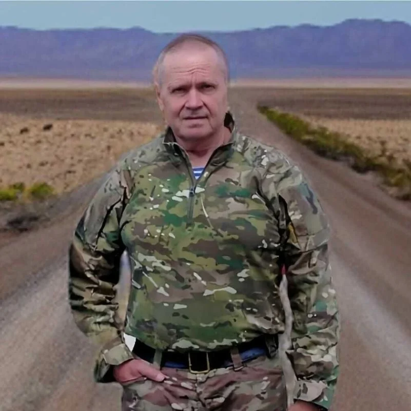 В Твери проводят в последний путь 66-летнего участника СВО  