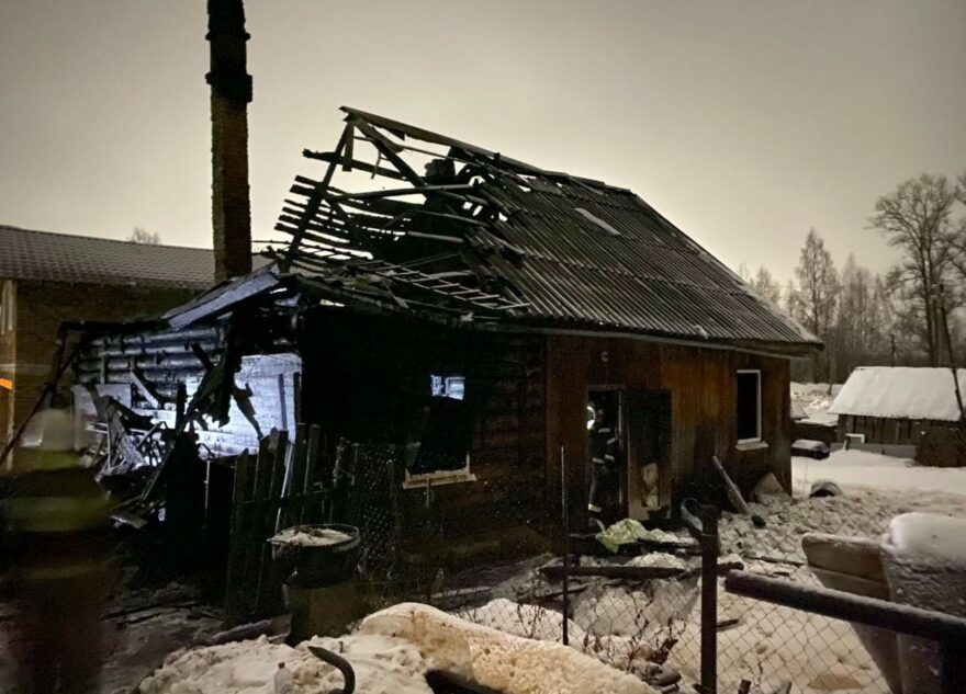 В Тверской области в сгоревшем доме нашли тело мужчины