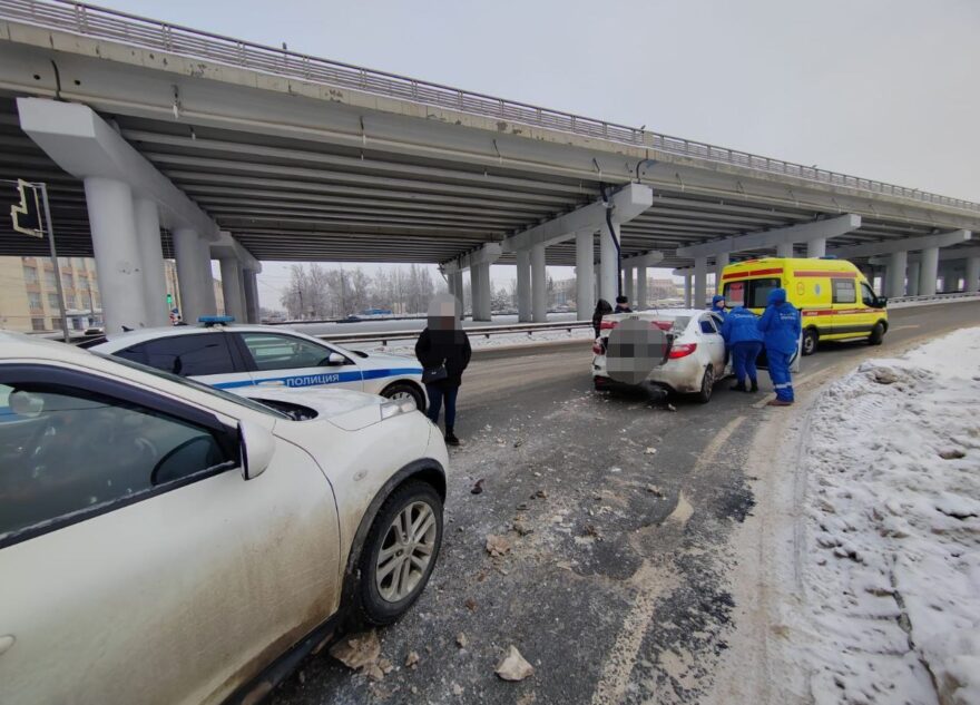 Nissan "догнал" Kia в Твери, есть пострадавшие