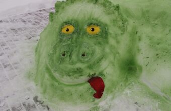 Дракону, проживающему в музее в Тверской области, дали имя Дракону, проживающему в музее в Тверской области, дали имя