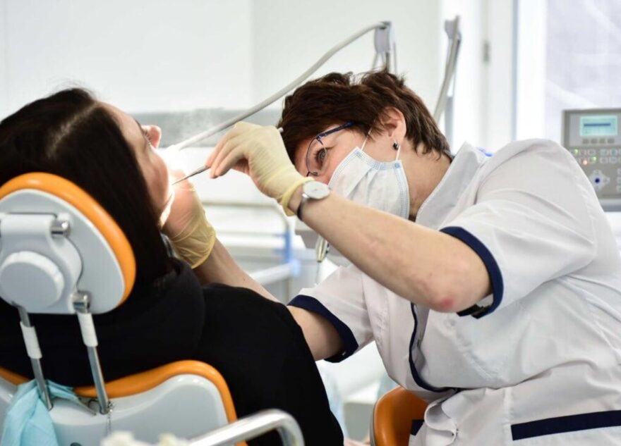 Врач рассказала, когда нельзя терпеть зубную боль