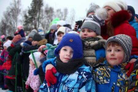 Президент подписал закон о едином статусе многодетных семей: меры поддержки Президент подписал закон о едином статусе многодетных семей: меры поддержки