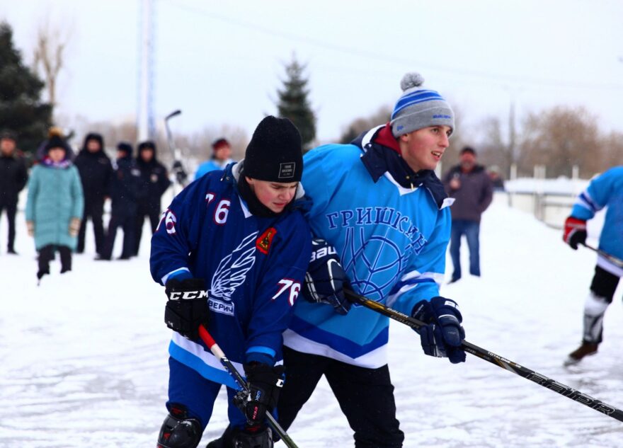Врач рассказала, как правильно лечить ОРВИ и простуду