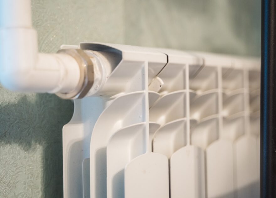 В Тверской области оперативно проводятся работы по устранению технологических нарушений водо- и теплоснабжения отдельных объектов