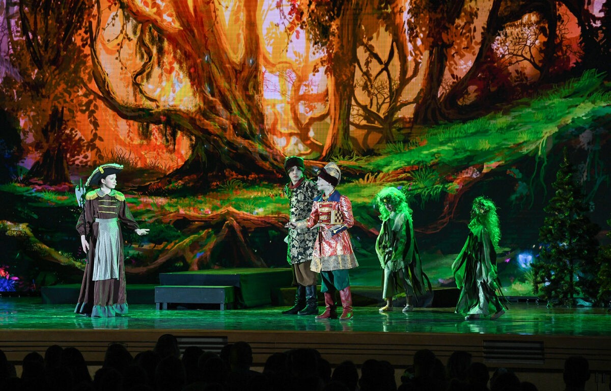 Студия «Теремок» из Твери представила спектакль «Жар-Птица» в Государственном Кремлевском дворце