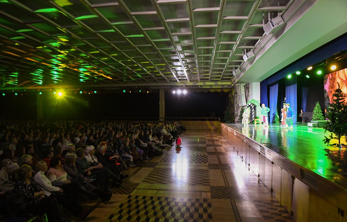 Студия «Теремок» из Твери представила спектакль «Жар-Птица» в Государственном Кремлевском дворце