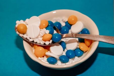 Роспотребнадзор взялся за витамины, содержащие запрещенные вещества Роспотребнадзор взялся за витамины, содержащие запрещенные вещества