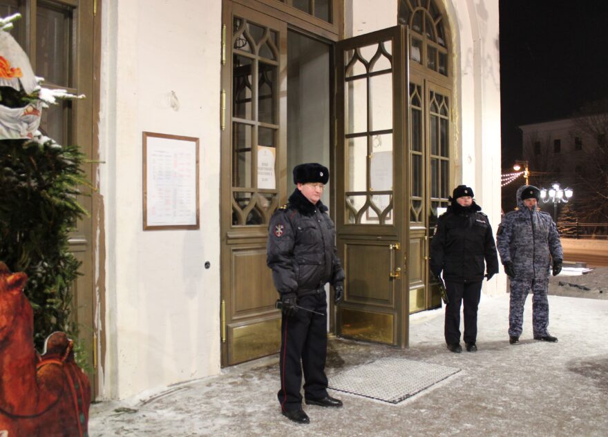 Полицейские Тверской области обеспечили охрану общественного порядка на Рождество
