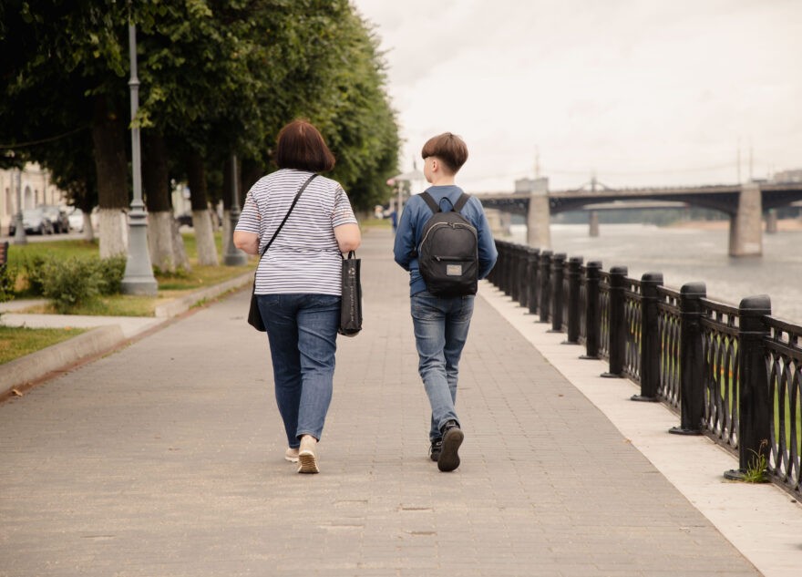 В России запретили увольнять одинокого родителя с ребенком до 16 лет