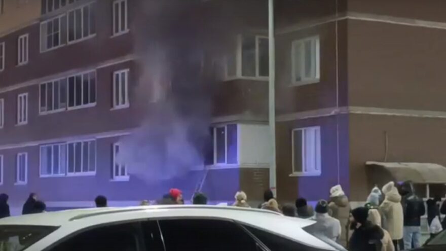 В квартире многодетной семьи в Твери произошел пожар