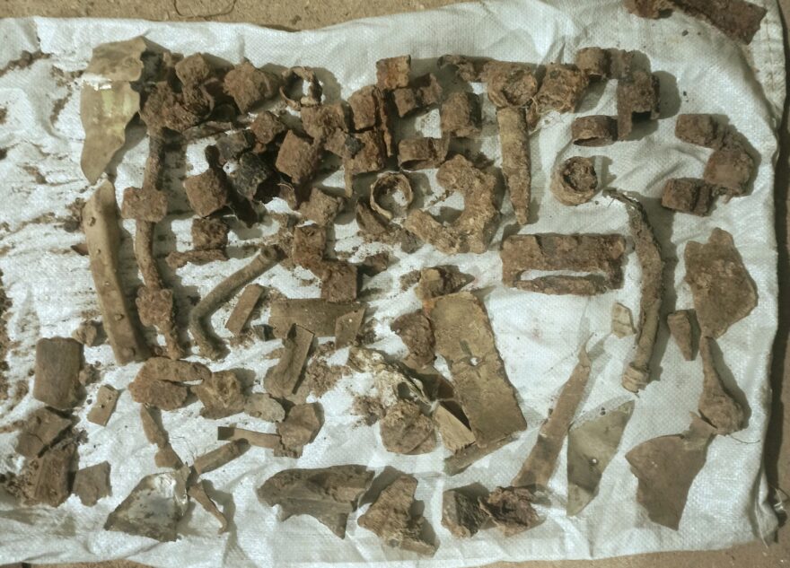 Поисковики нашли обломки самолета-штурмовика Ил-2 в Тверской области Поисковики нашли обломки самолета-штурмовика Ил-2 в Тверской области