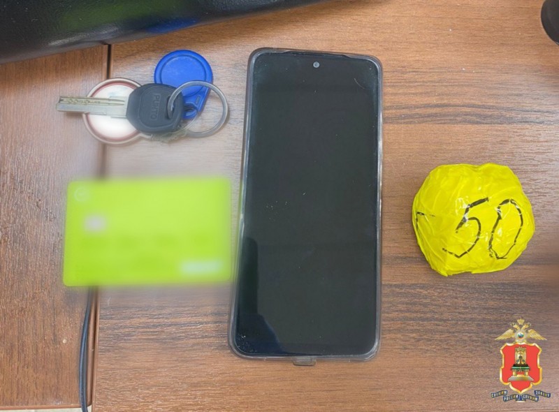 Уроженец ближнего зарубежья распространял героин в Твери