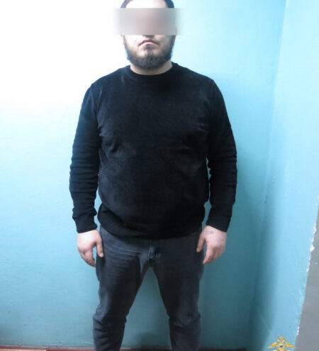 В Тверской области по горячим следам задержали курьера-мошенника, обманувшего пенсионерку