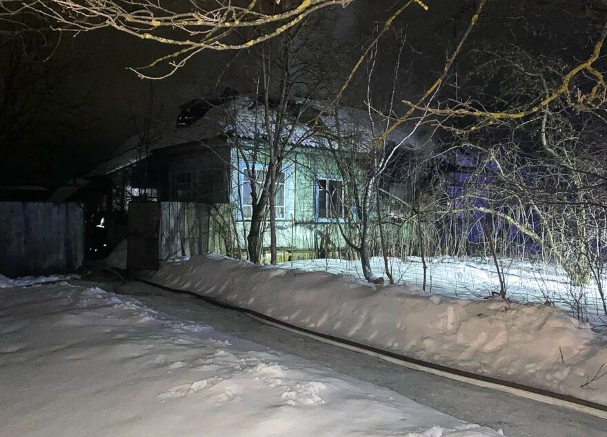 В Тверской области в сгоревшем доме нашли тело женщины