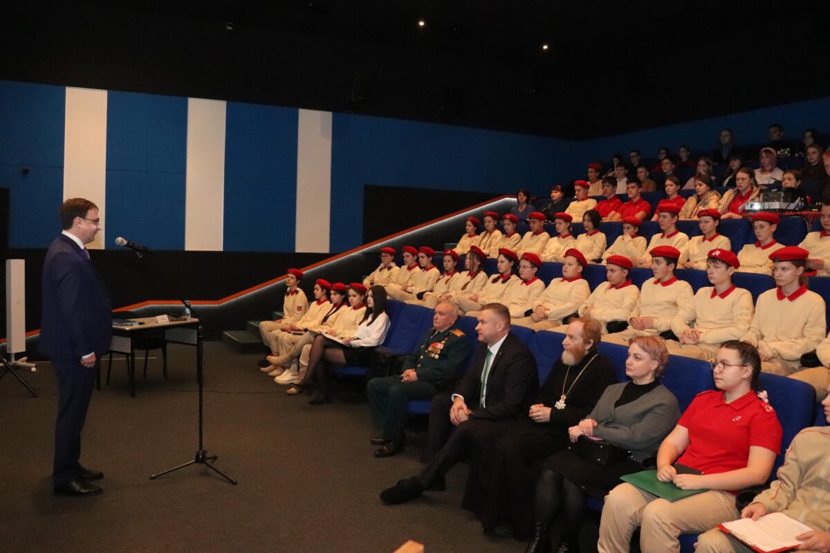 Доблесть как перенести. Медаль за трудовую доблесть ссср разновидности. Медаль за трудовую доблесть ссср. Доблесть как перенести. Медаль за ратную доблесть рф.