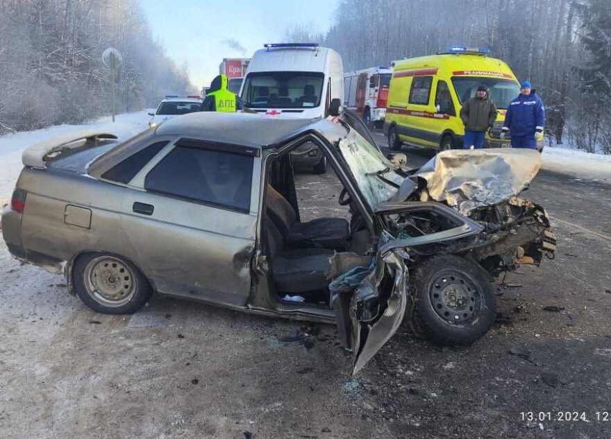Появились подробности страшной массовой аварии в Тверской области Появились подробности страшной массовой аварии в Тверской области