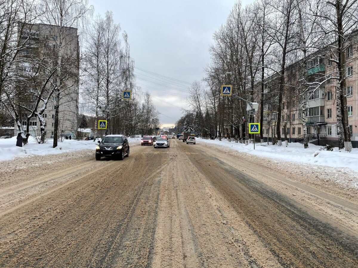 Водитель "Сузуки" сбил 12-летнюю девочку на зебре в Тверской области