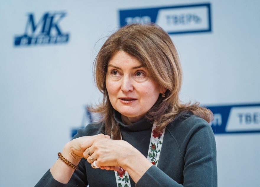 Олеся Шигина получила удостоверение доверенного лица кандидата в Президенты РФ Владимира Путина