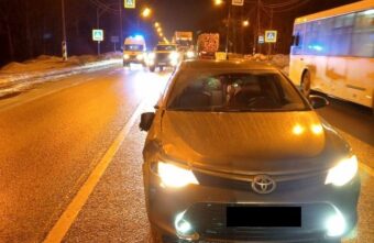 Водитель "Тойоты" сбил 17-летнюю девушку на трассе в Тверской области Водитель "Тойоты" сбил 17-летнюю девушку на трассе в Тверской области