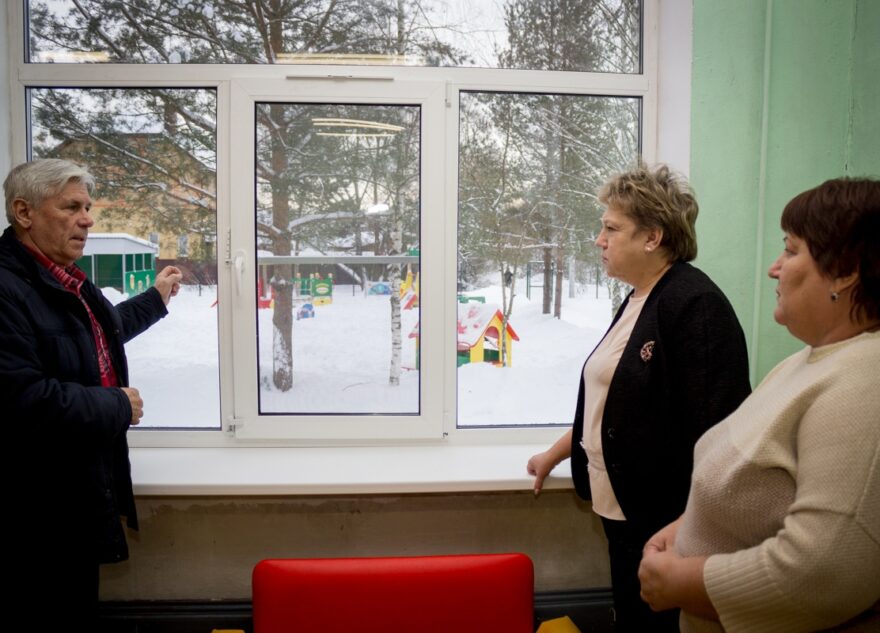 Детский сад в Тверской области лишился 48 старых окон