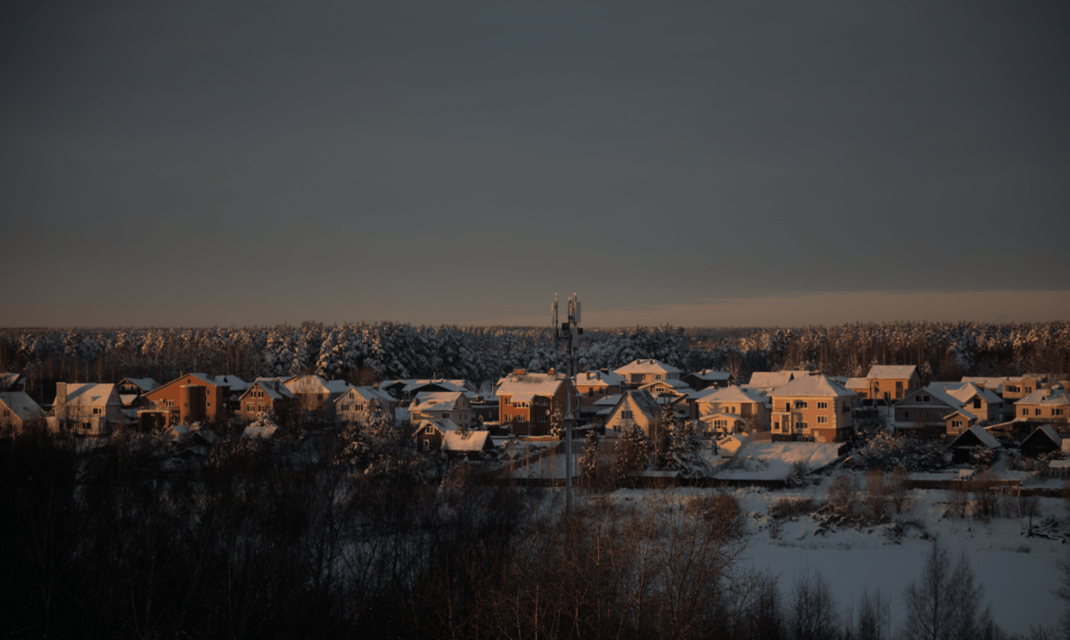 Яркое солнце ещё долго не принесёт в Тверскую область потепления