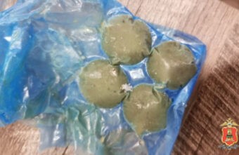 В доме жителя Твери нашли свёртки с марихуаной В доме жителя Твери нашли свёртки с марихуаной