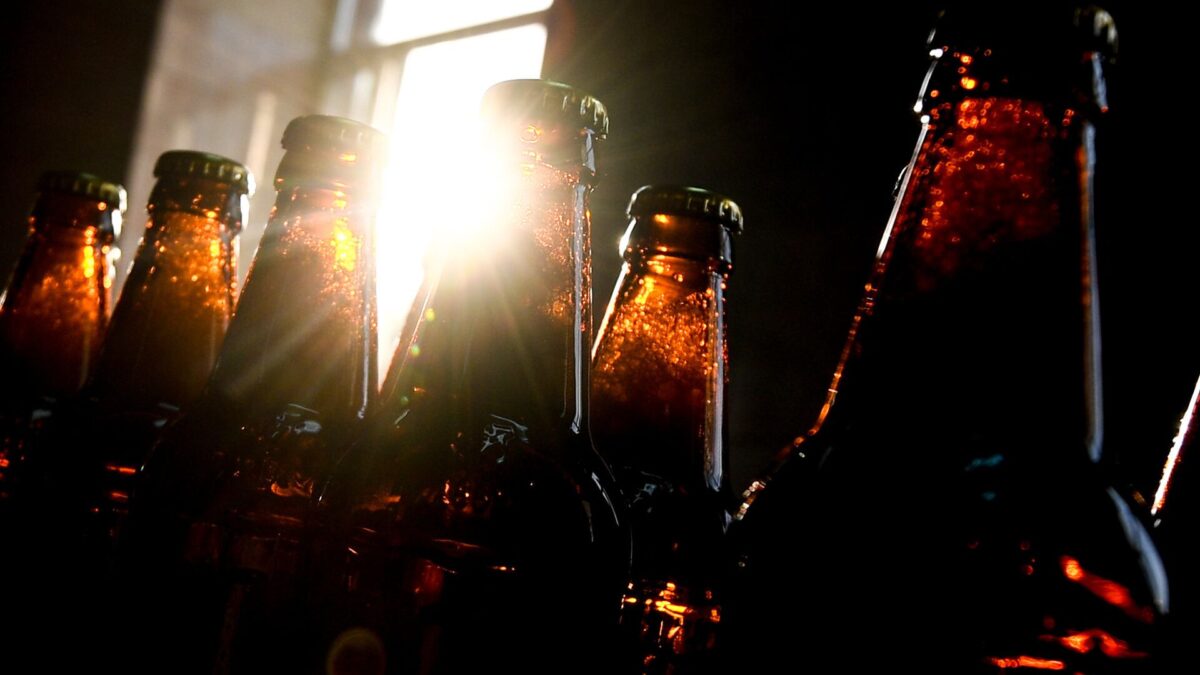 Врач предупредил о страшной опасности употребления пива