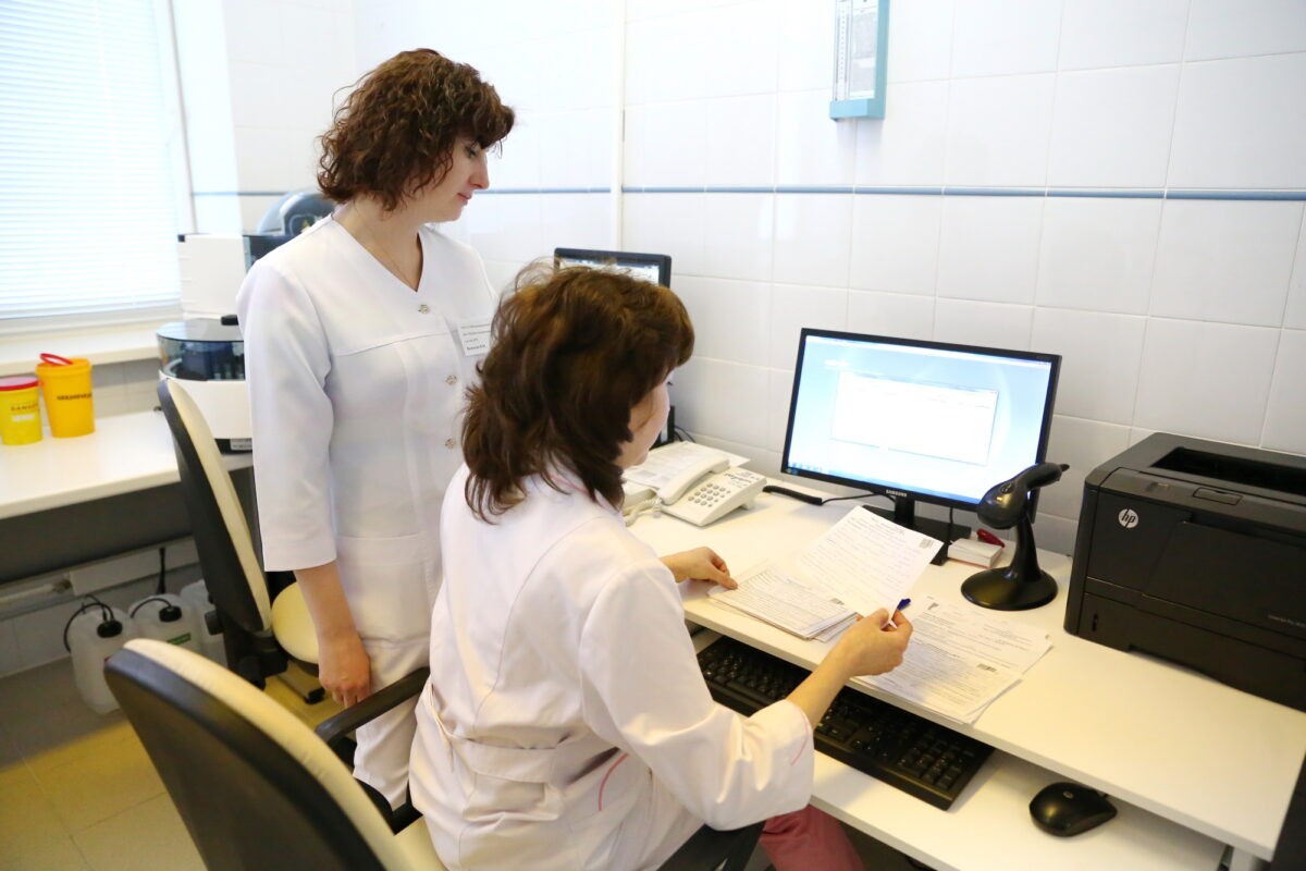 Онколог назвал 5 реальных способов снизить риск развития рака