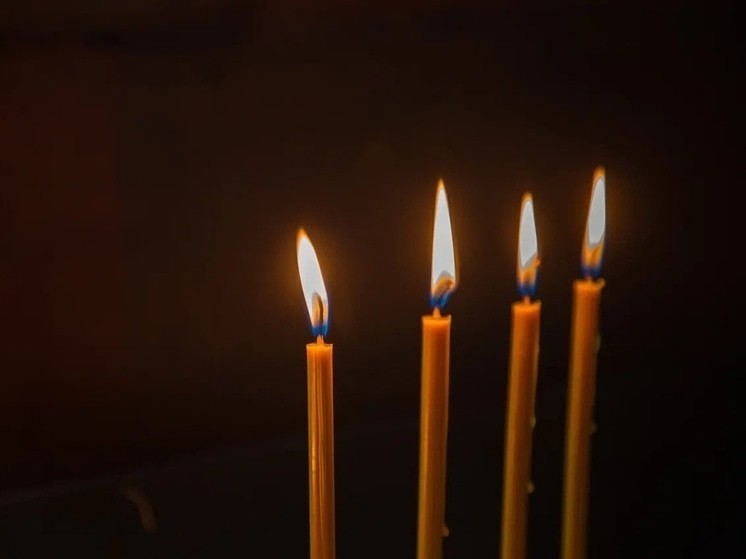 Жители Тверской области проводят в последний путь Максима Соловьева