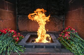 Губернатор Игорь Руденя в Твери принял участие в торжественных мероприятиях в честь Дня защитника Отечества Губернатор Игорь Руденя в Твери принял участие в торжественных мероприятиях в честь Дня защитника Отечества