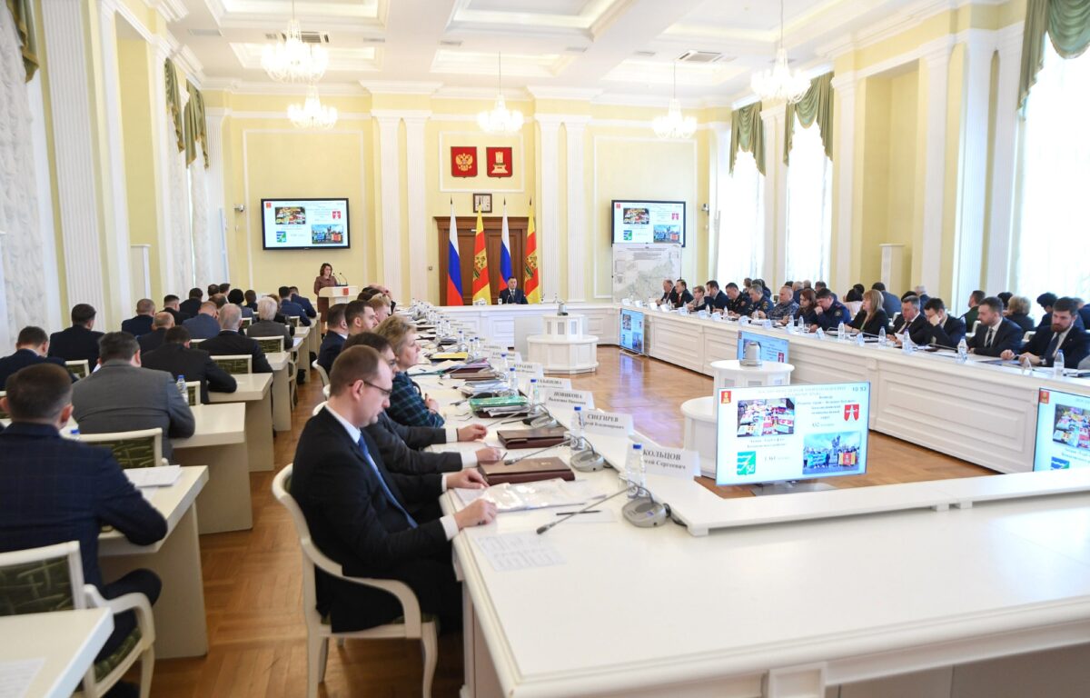 Игорь Руденя определил задачи по Стратегии духовно-нравственного воспитания детей в Тверской области на 2024 год