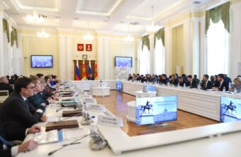 Игорь Руденя определил задачи по Стратегии духовно-нравственного воспитания детей в Тверской области на 2024 год