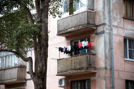 Администрацию в Тверской области заставили отремонтировать жильё для сироты Администрацию в Тверской области заставили отремонтировать жильё для сироты