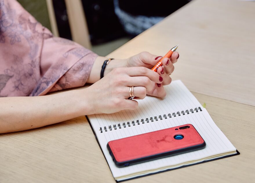 Самозанятые Тверской области предоставили госкомпаниям товары и услуги больше чем на 18 миллионов рублей