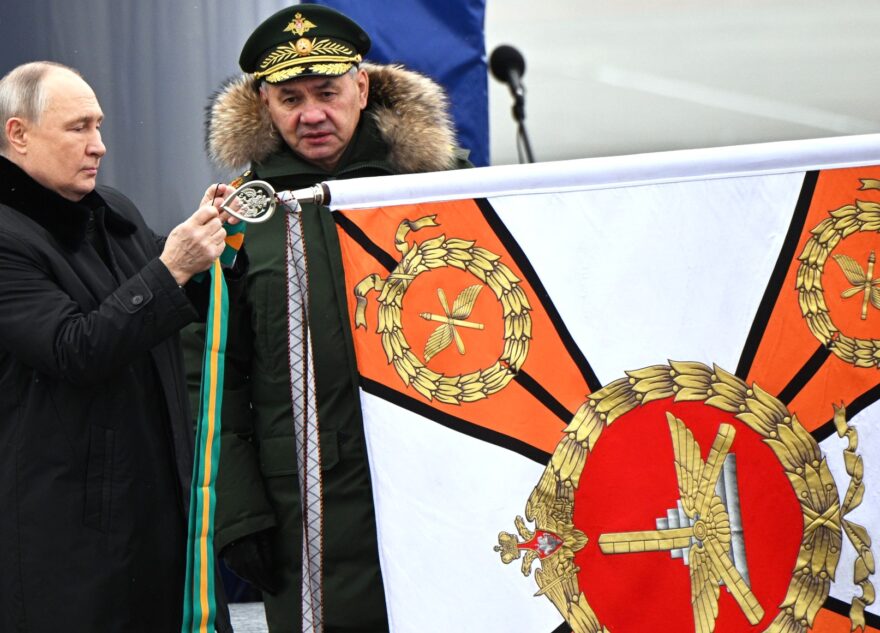 Владимир Путин наградил Орденом Суворова 344-й Государственный Центр боевого применения армейской авиации в Торжке