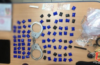 В Твери задержали рецидивистку с крупной партией синтетических наркотиков