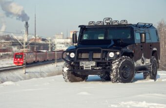 Названы 5 машин, которые помогут пережить любой апокалипсис