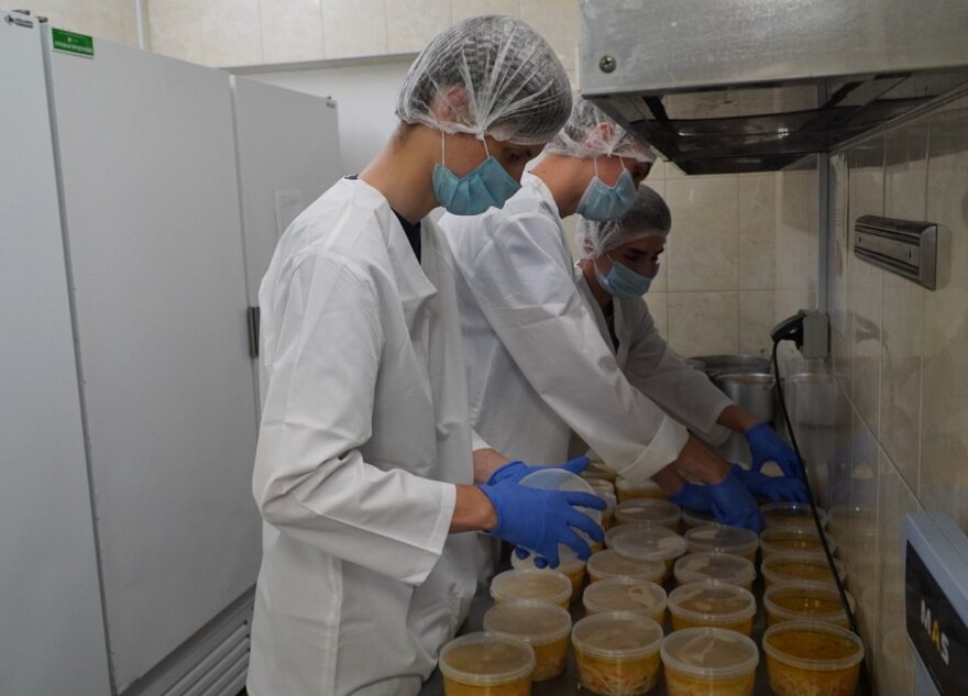 Почти 8 тысяч подростков Тверской области трудоустроились на субсидируемые рабочие места