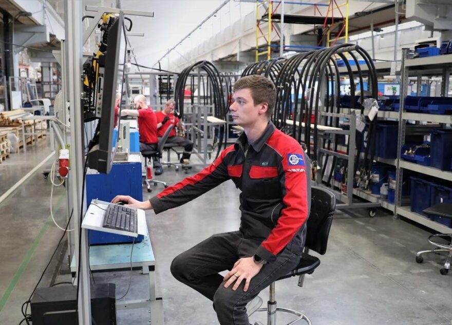 В Твери запустили новое производство по выпуску электротехнической продукции для железнодорожной отрасли