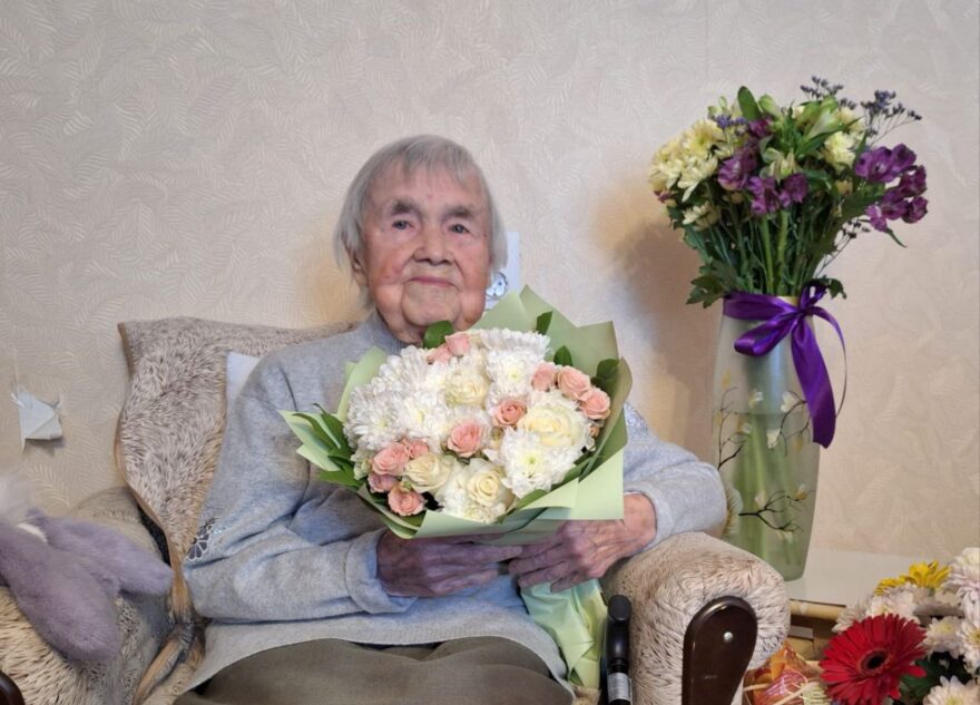 Ветеран Великой Отечественной войны Тамара Антонова отмечает вековой юбилей