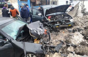 По вине 38-летнего водителя в Заволжском районе Твери произошло ДТП По вине 38-летнего водителя в Заволжском районе Твери произошло ДТП