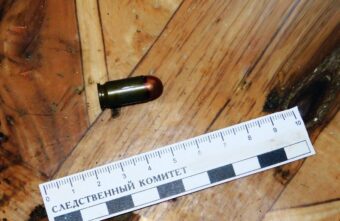 В Твери пьяная женщина застрелила знакомого В Твери пьяная женщина застрелила знакомого