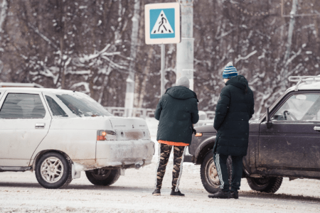 Юрист рассказал, как мошенники могут лишить водителя страховых выплат по ОСАГО