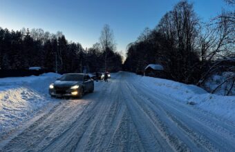 Водитель "Шкоды" сбил пешехода на дороге под Тверью
