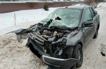 Водитель ВАЗа пострадал в столкновении с трактором под Тверью Водитель ВАЗа пострадал в столкновении с трактором под Тверью