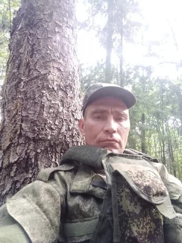 В зоне СВО погиб 45-летний боец из Тверской области