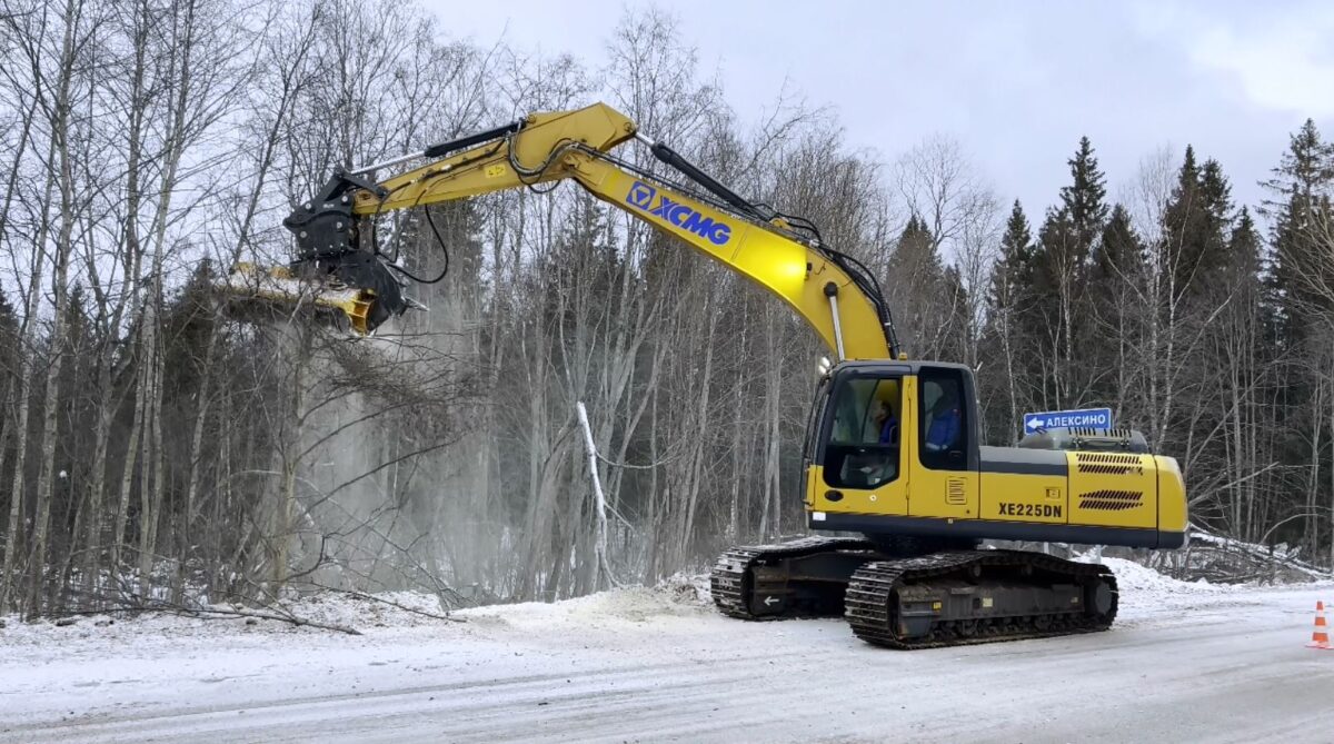 87 га полос отвода региональных и межмуниципальных дорог расчистили в Тверской области
