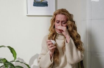 Врач рассказала, как аллергикам пережить весну