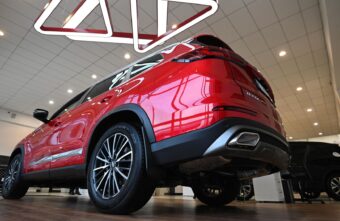 В феврале россияне купили на 85% больше новых автомобилей