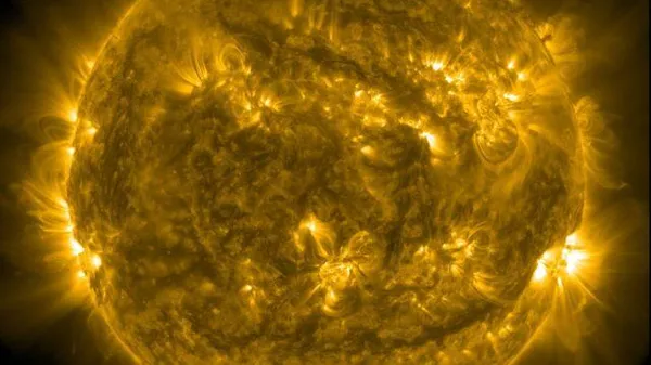 На солнце произошла сильнейшая вспышка